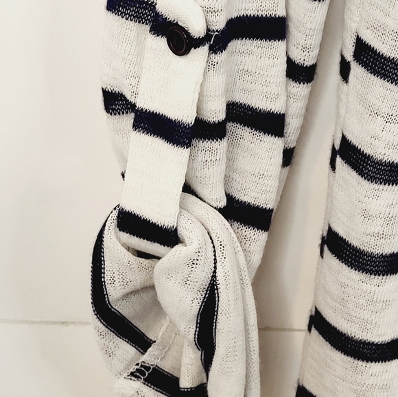 Pleione Long Sleeve Top Shirt Small - Picture 6 of 10